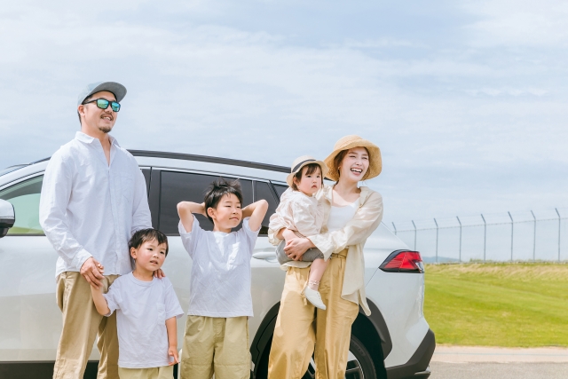 レジャーや旅行でのレンタカー利用